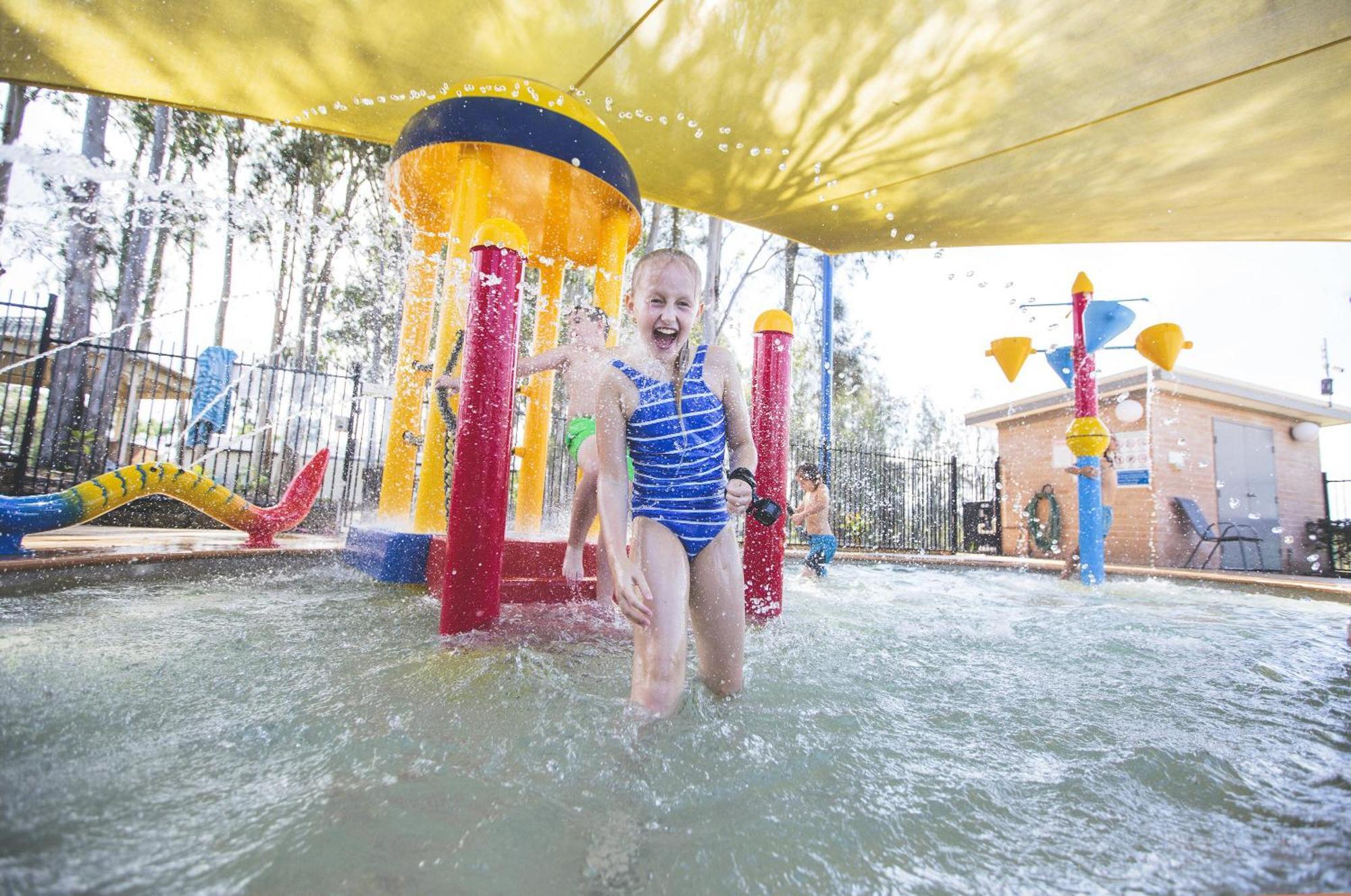 Big4 Karuah Jetty Holiday Park Екстериор снимка