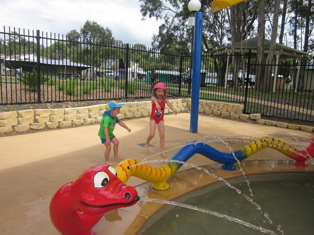 Big4 Karuah Jetty Holiday Park Екстериор снимка