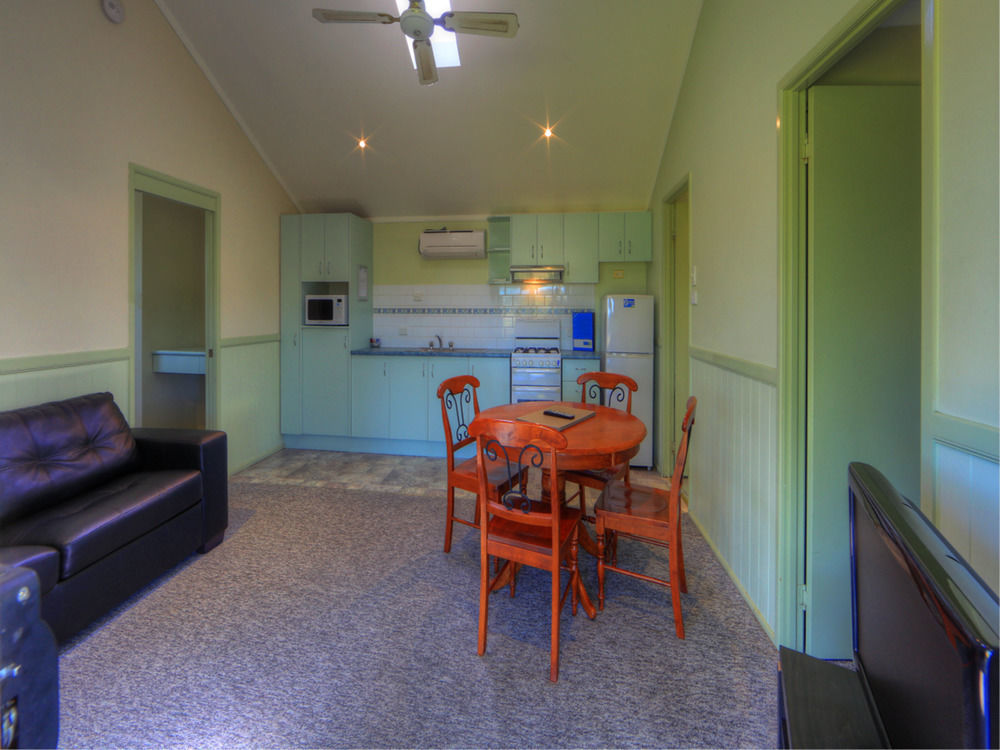 Big4 Karuah Jetty Holiday Park Екстериор снимка